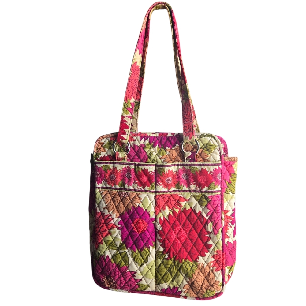 Vera Bradley Perfect Pocket Tote in the Hello Dahlia pattern